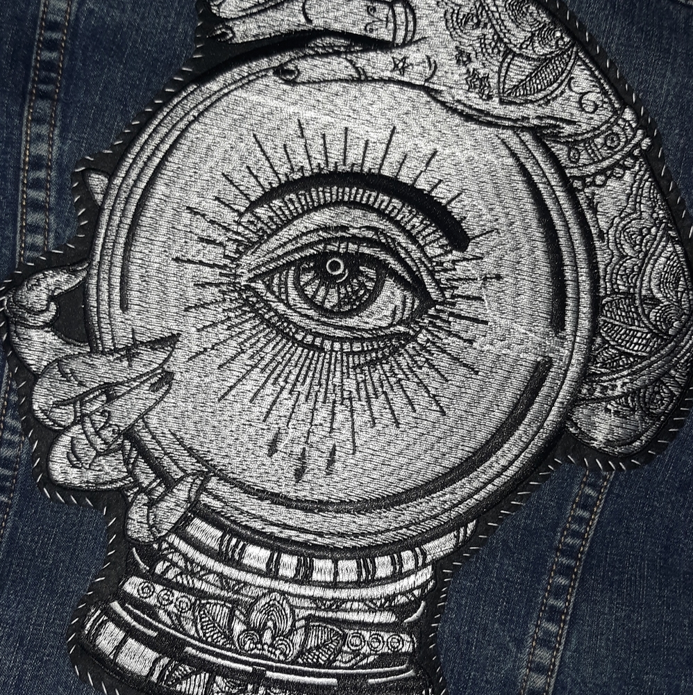 LAST 1! XXXL stunning huge crystal ball w tattooed hands IRON ON patch - Picture 6 of 12